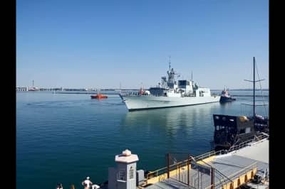 Канадский фрегат Toronto