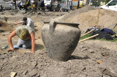 Археологічні розкопки в Чернігові