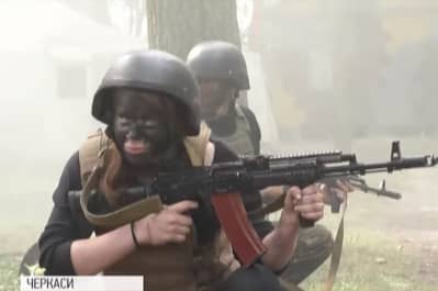 Морпіхи влаштувал школу виживання для школярів