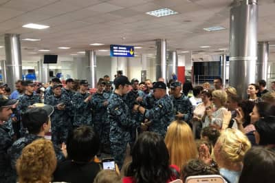 24-м звільнених морякам вручили нагороди та військові звання