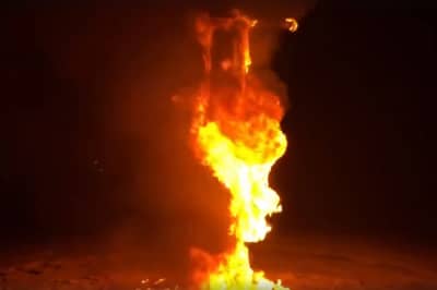 Сенцов спалив робу в'язня