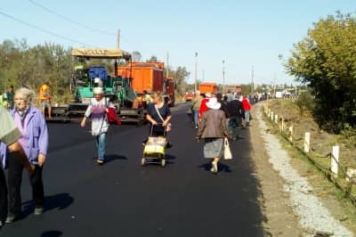 Будівництво мосту в Станиці