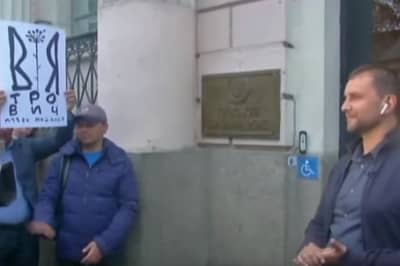 Украинцы пришли к Вятровичу поблагодарить за работу