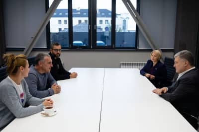 Порошенко зустрівся з Пановим