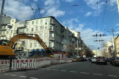 В Киеве ремонтируют центральные улицы