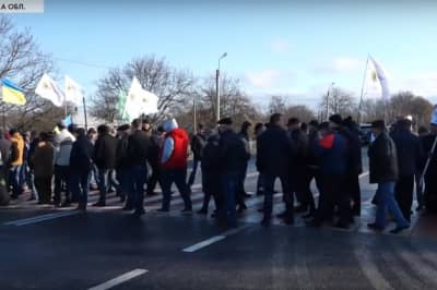 Акція проти продажу землі