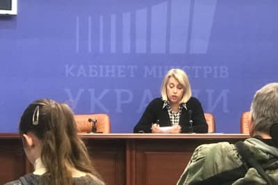 Алена Бабак