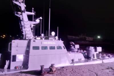 Возвращенные Россией украинские корабли в морской гавани Очакова 