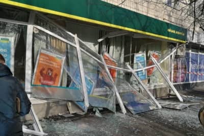 Взрыв возле "Ощадбанка"