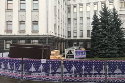 Каток возле ОП