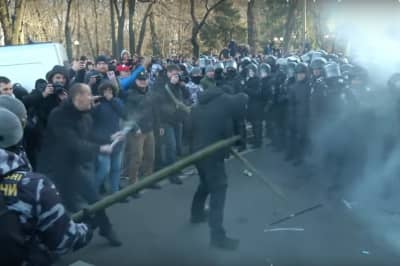 Сутички під ВР