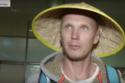 Турист із Китаю