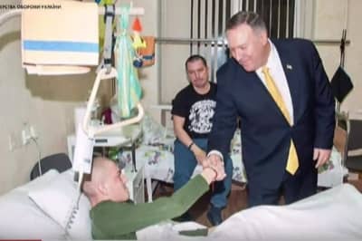 Майк Помпео посетил военный госпиталь