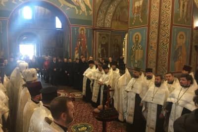 Панихида по погибшим во время событий Майдана в Свято-Михайловском Златоверхом соборе