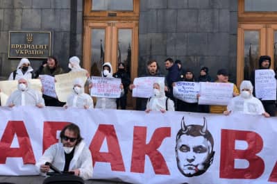"Долой Аваковирус"