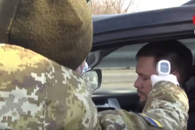 Перевірка на коронавірус на кордоні