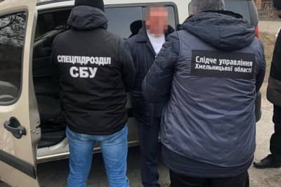 СБУ задерживает за предполагаемое вымогательство взятки
