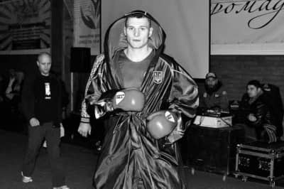 Боксер Дмитро Лісовий