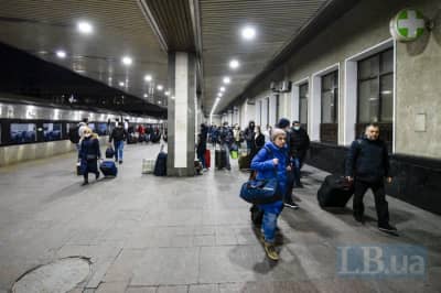 Из Польши прибыли еще два "эвакуационные" поезда с украинцами. ФОТО: Макс Требухов