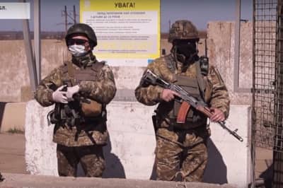 Прикордонники КПВВ "Гнутове"
