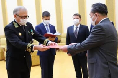 Кім Чен Ину від Путіна передали медаль за Другу світову війну