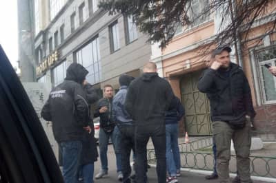 Поліція відпустила частину затриманих біля офісу Медведчука