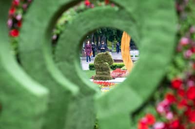 Виставка "Аліса в країні див"