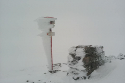 Снег в Карпатах