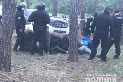 Нападение на полицейских 
