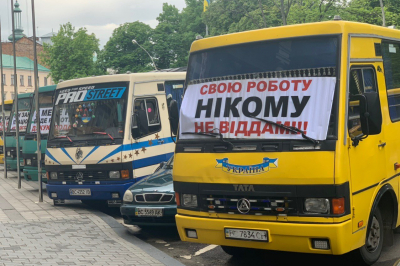 Акція протесту перевізників Львівщини