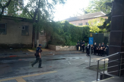Суд по делу Стерненка, правоохранители