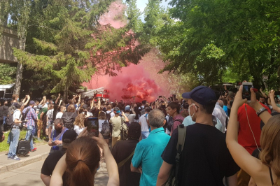 Активисты собрались на апелляцию по делу Антоненко
