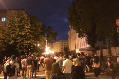 Акція перемістилася до будинку Венедіктової