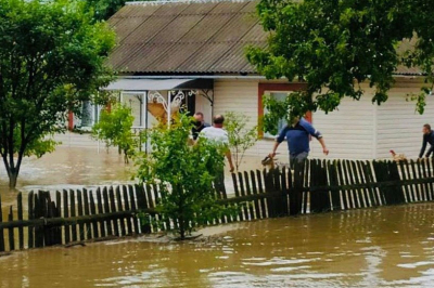 Паводки на Прикарпатті та Буковині