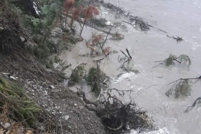 На Буковині прорвало дамбу