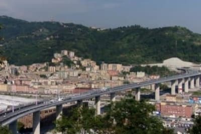 Міст у Генуї