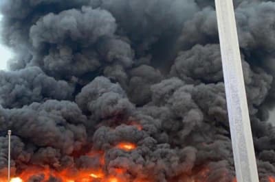 Пожар на рынке в ОАЭ