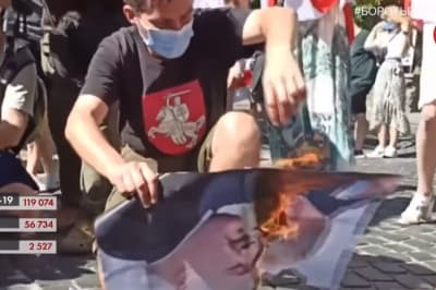 акция протеста под посольство Беларуси в Киеве 