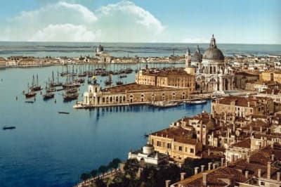 Вид на місто з дзвіниці