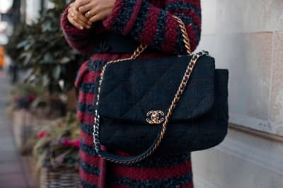 Сумка Chanel 19