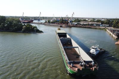 Баржа D-6000