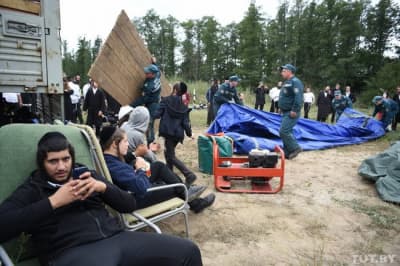 Хасиды застряли на границе