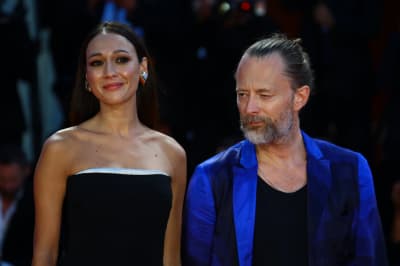 Том Йорк с женой