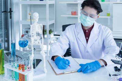 Исследователи