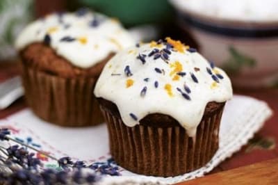 Гарбузові кекси з горіхами і цитрусовою глазур'ю