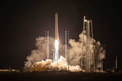 NASA запустило на МКС ракету Antares