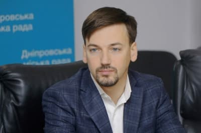 Артем Мельников