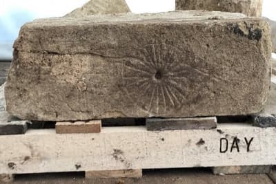 Каміння відьми