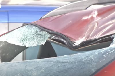 пошкоджені автомобілі