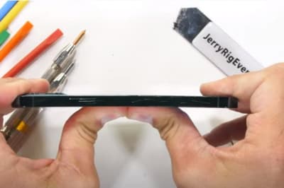 перевірка на міцність iPhone 12 Pro